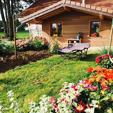 Gite Les Cigognes Orchamps-Vennes Habitación foto
